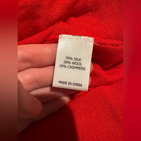 La Ligne Ben V Neck Sweater - Picture 6 of 7